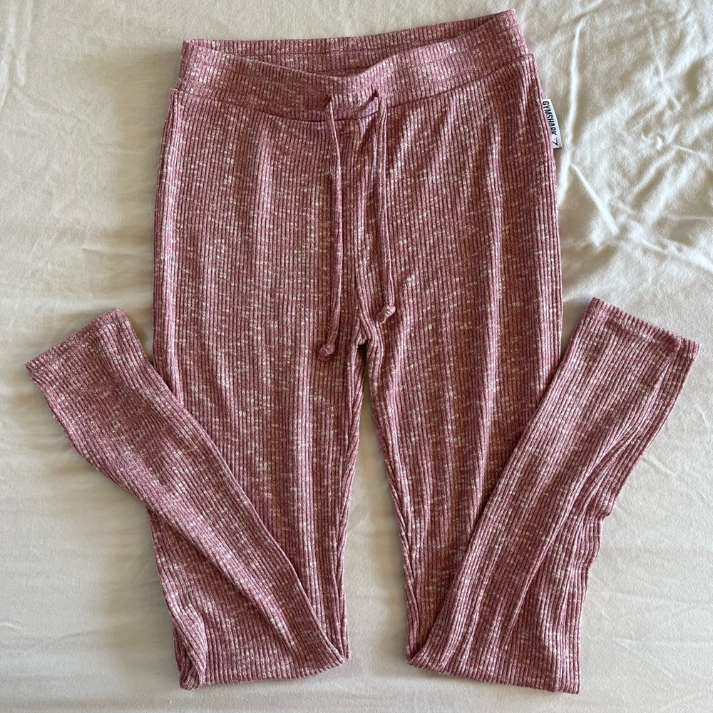 Gymshark slounge leggings pink